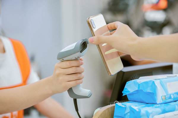 品牌個(gè)性化：打造獨(dú)特的品牌個(gè)性，吸引目標(biāo)受眾