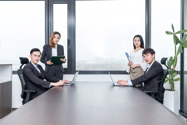 創新驅動的績效管理：鼓勵創新，推動業務發展