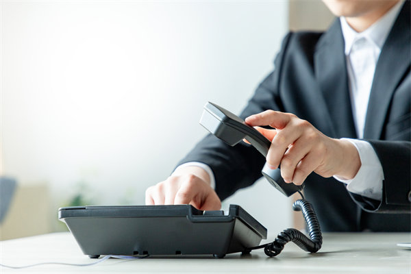 目標(biāo)市場(chǎng)：精準(zhǔn)定位，抓住目標(biāo)客戶(hù)