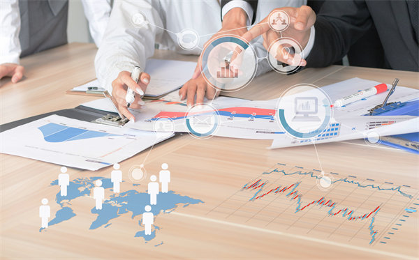 制定年度經(jīng)營計劃，明確發(fā)展目標(biāo)，引領(lǐng)企業(yè)穩(wěn)健前行