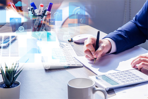 精心制定經(jīng)營策略，確保企業(yè)穩(wěn)健發(fā)展，實現(xiàn)長期盈利