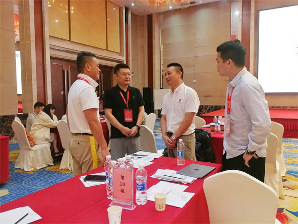 正睿咨詢集團大型公開課《從戰(zhàn)略到執(zhí)行》現場