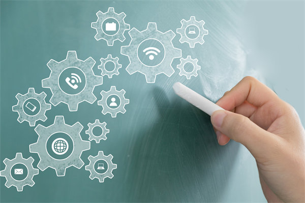 集團如何平衡總部與子公司間的權力與責任？