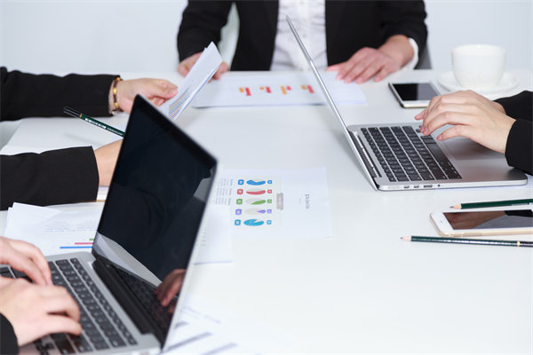 績(jī)效管理的溝通障礙有哪些？如何突破以增進(jìn)透明度？