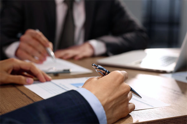 如何構建有效的集團管控體系，提升決策效率？