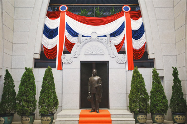 如何評估中山戰略咨詢公司策略建議的市場適應性？