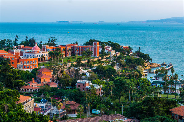 集團(tuán)旗下子公司各自為戰(zhàn)，協(xié)同效應(yīng)全無(wú)，廈門(mén)集團(tuán)管控咨詢(xún)公司如何整合？