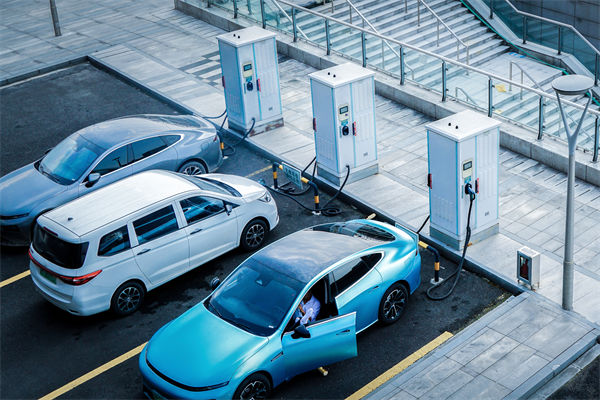 市場競爭激烈如戰場，年度經營計劃助你搶占制勝高地