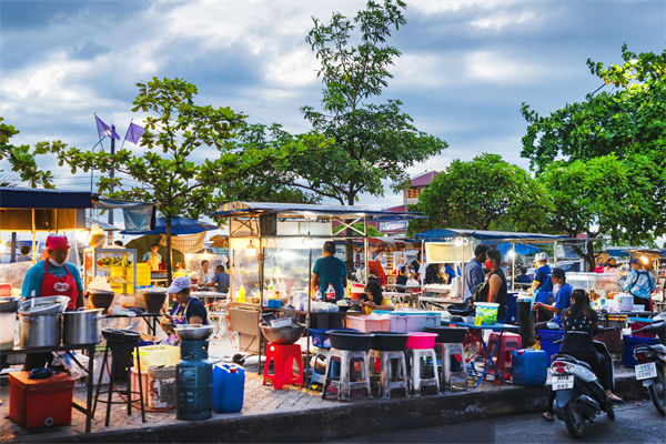 今年擴消費怎么干？各大企業(yè)如何根據(jù)政策發(fā)力？