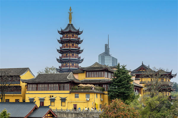 高薪招不來(lái)人，低薪留不住才，南京薪酬咨詢(xún)公司如何破解困局？