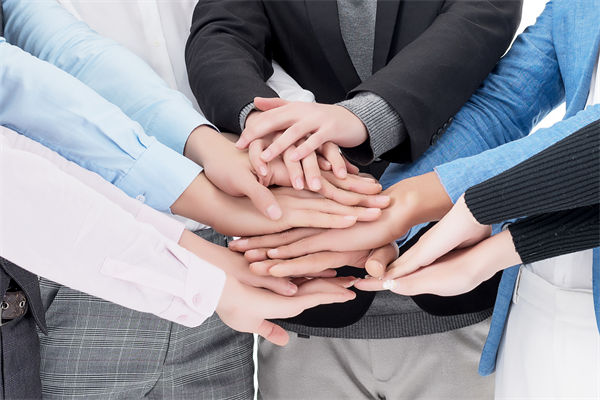 員工對文化認同感低，怎樣打造有凝聚力的企業文化？