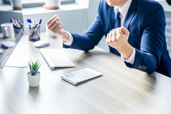 新員工入職三月變老油條，文化如何阻止組織熵增？