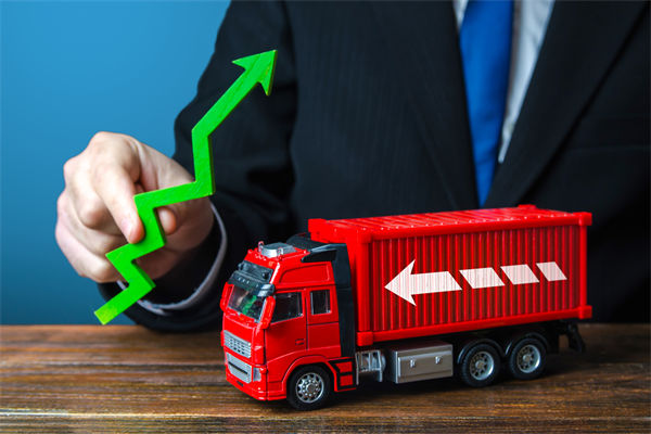 特朗普再對(duì)8國(guó)加征關(guān)稅，最高50%，關(guān)聯(lián)企業(yè)怎么看？