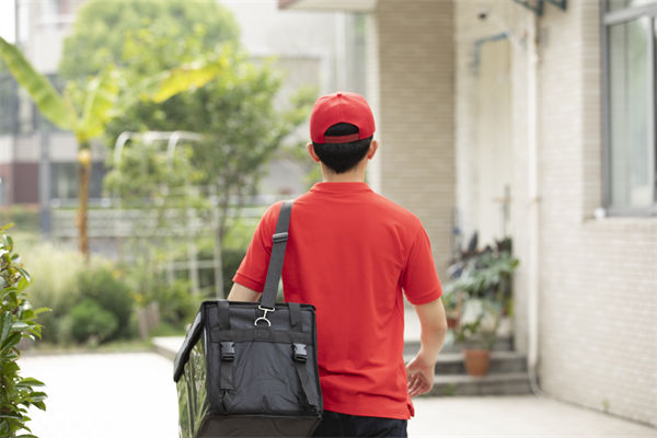 薪酬咨詢分析：公職人員兼職送外賣，紀(jì)委回應(yīng)來了