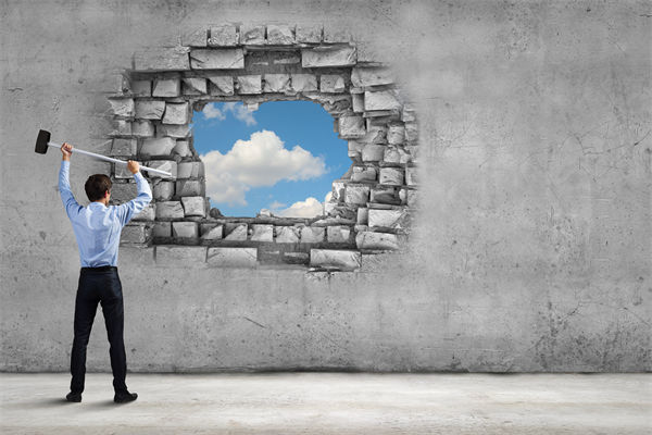 競爭壁壘難筑，數智化咨詢助企業鍛造核心優勢！